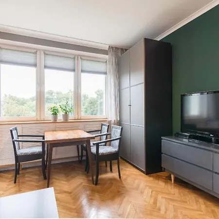 Elite Olive Apartment